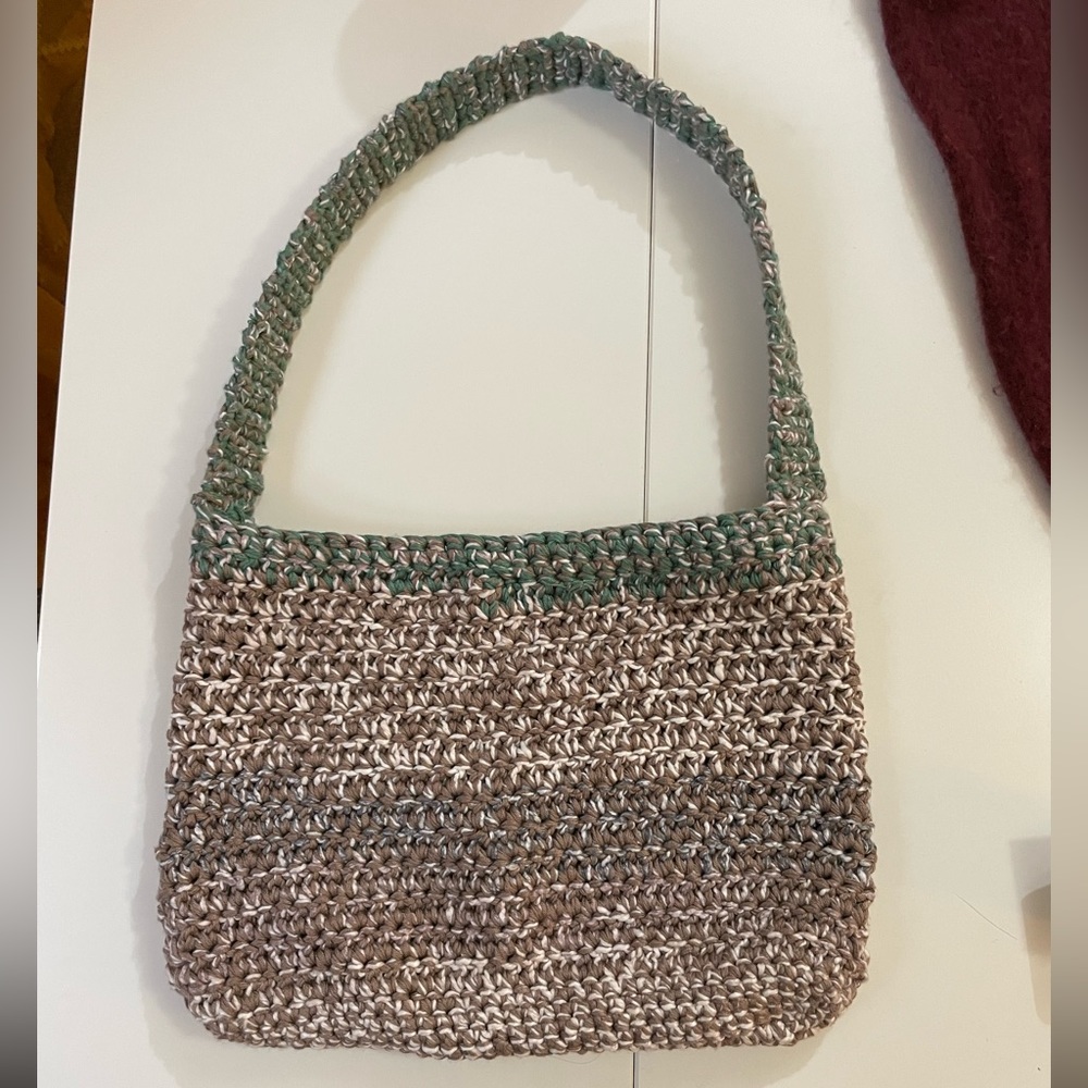 Relaxed Shoulder Bag